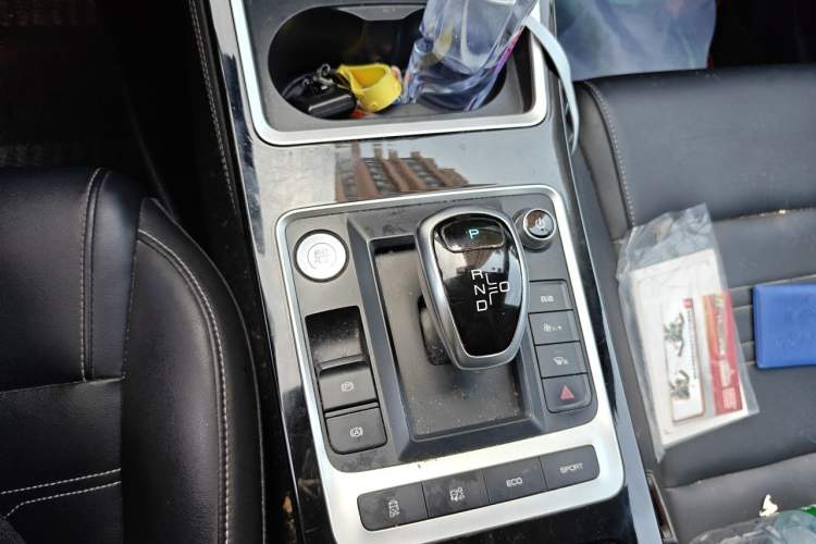Used BYD Qin New Energy 2019 High-Range Deluxe Model Gear Lever