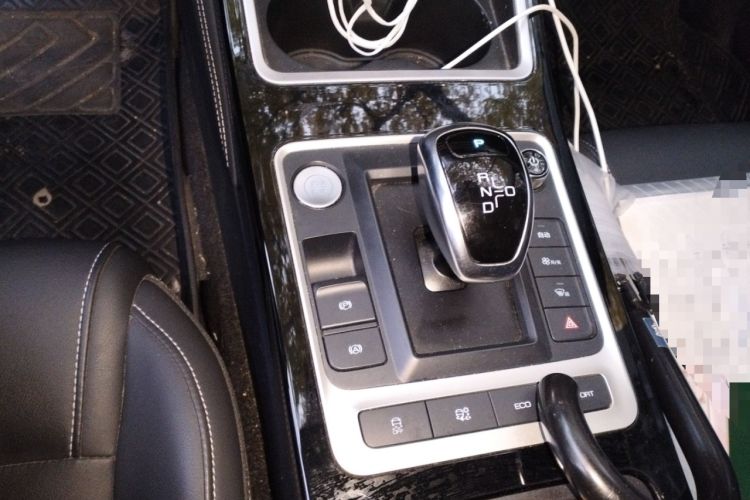 Used BYD Qin New Energy 2019 High-Range Luxury Model Gear Lever