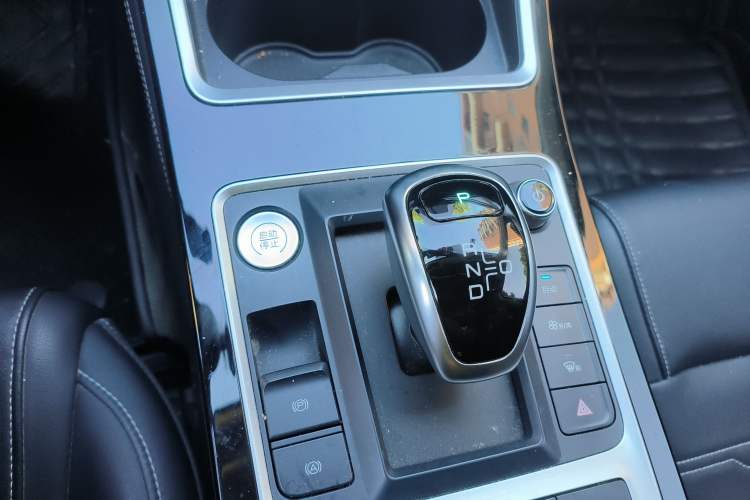 Used BYD Qin New Energy 2019 High-Range Deluxe Model Gear Lever