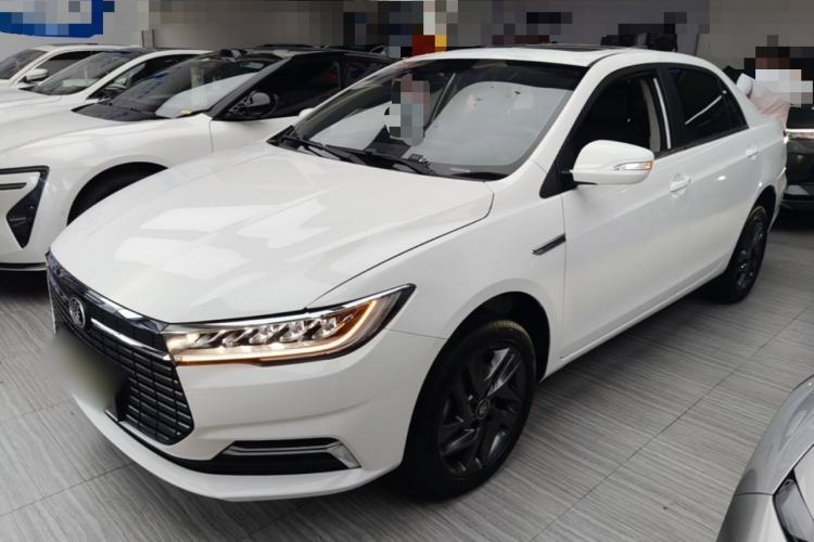 Used BYD Qin New Energy 2019 High-Range Luxury Model Guazi used car, China used car export, Used car for sale, Used cars, Cheapest cars for sale