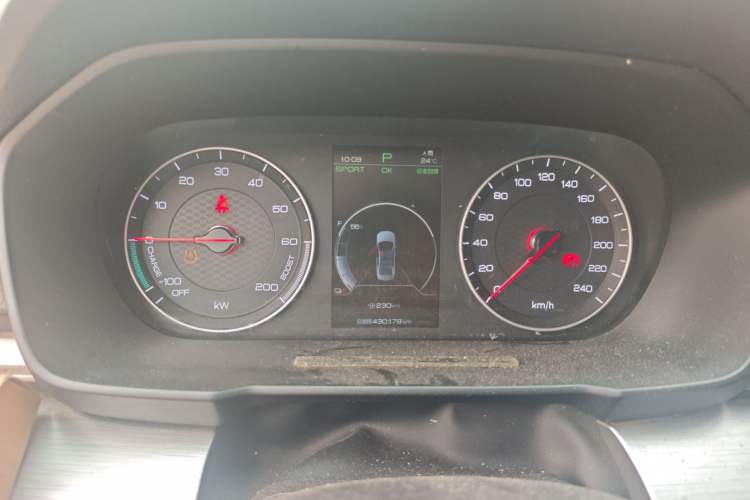 Used BYD Qin New Energy 2019 High-Range Luxury Model Instrument Cluster
