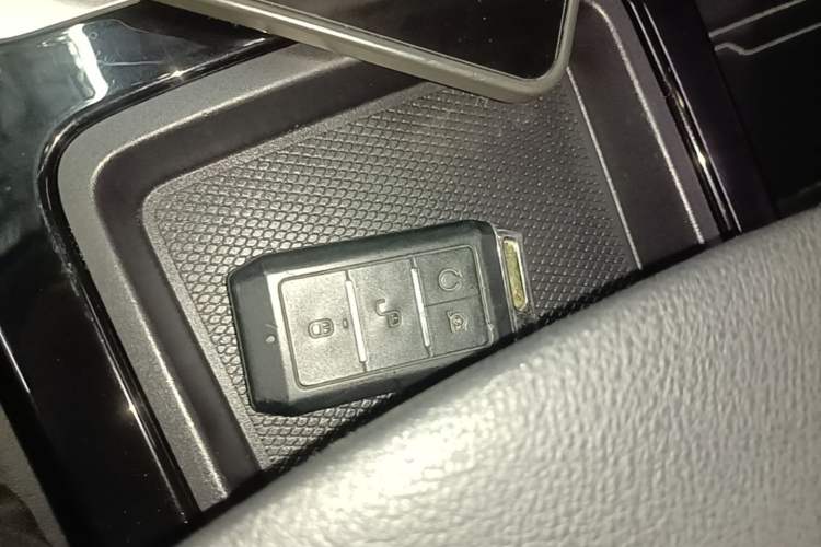 Used BYD Qin New Energy 2019 High-Range Luxury Model Interior 1