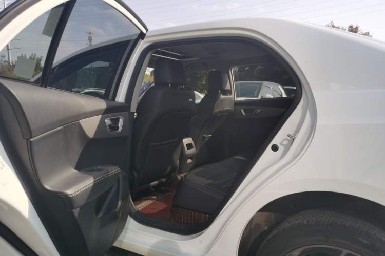 Used BYD Qin New Energy 2019 Travel Edition Interior 2
