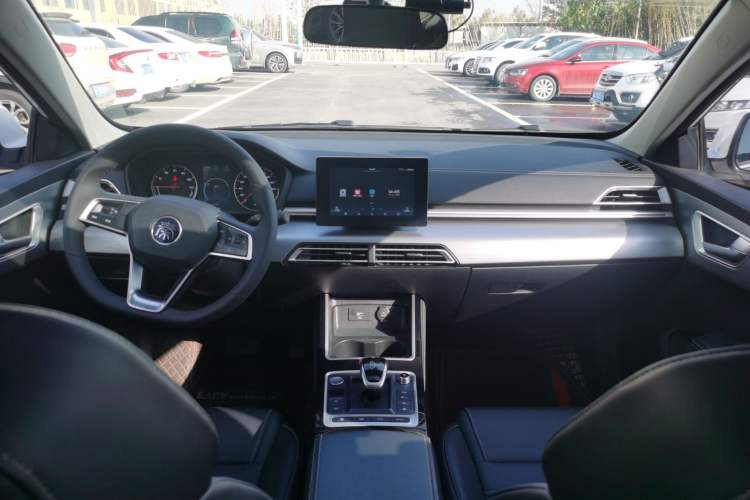 Used BYD Qin New Energy 2019 Travel Edition Interior 3