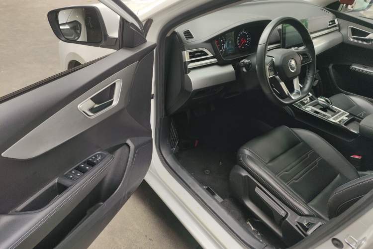 Used BYD Qin New Energy 2019 Travel Edition Interior 3