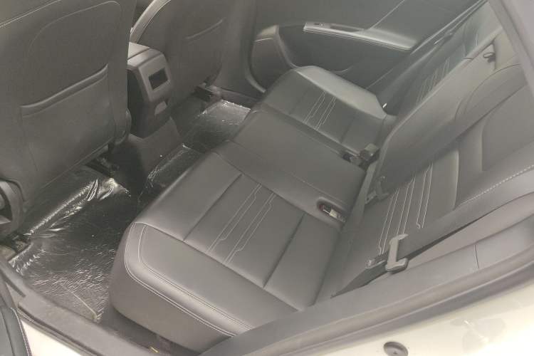 Used BYD Qin New Energy 2019 Travel Edition Interior 4