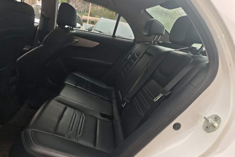 Used BYD Qin New Energy 2019 Standard Edition for Travel Interior 4
