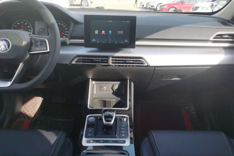Used BYD Qin New Energy 2019 Travel Edition Interior 5