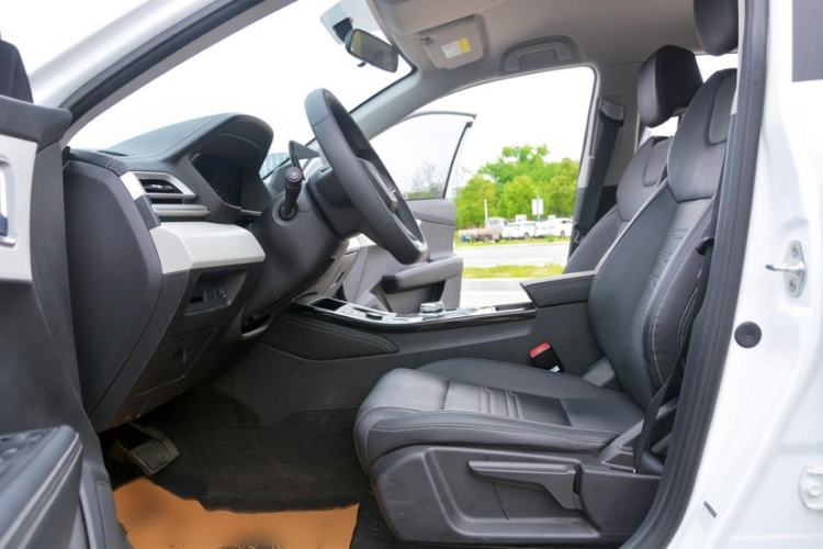 Used BYD Qin New Energy 2019 Standard Edition for Travel Interior 5