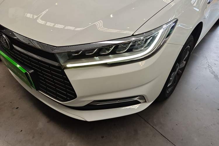 Used BYD Qin New Energy 2019 Travel Edition Left Front Headlight