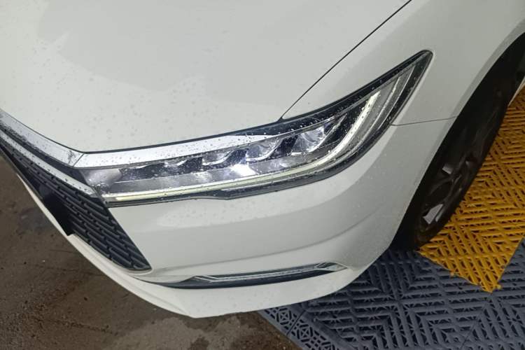 Used BYD Qin New Energy 2019 High-Range Deluxe Model Left Front Headlight