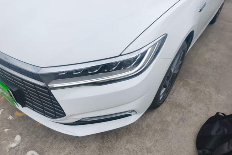 Used BYD Qin New Energy 2019 High-Range Deluxe Model Left Front Headlight