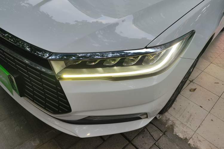 Used BYD Qin New Energy 2019 Travel Edition Left Front Headlight