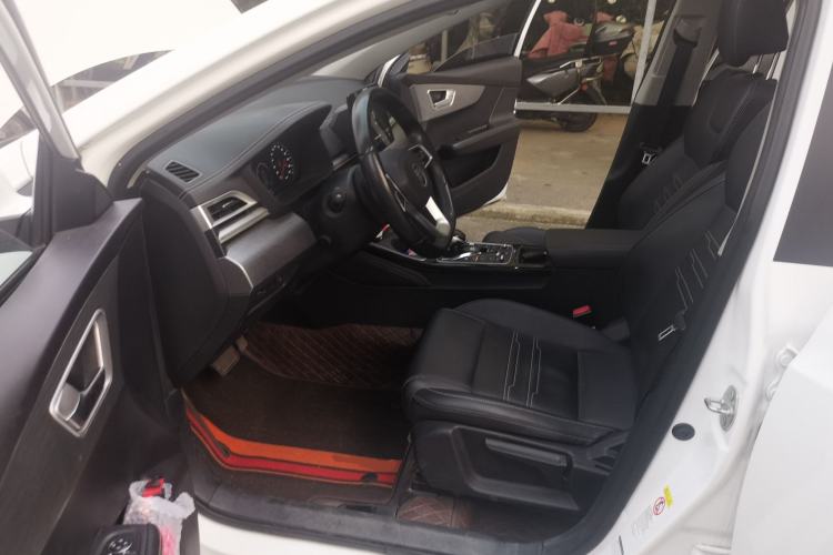 Used BYD Qin New Energy 2019 Travel Edition Left Front Seat