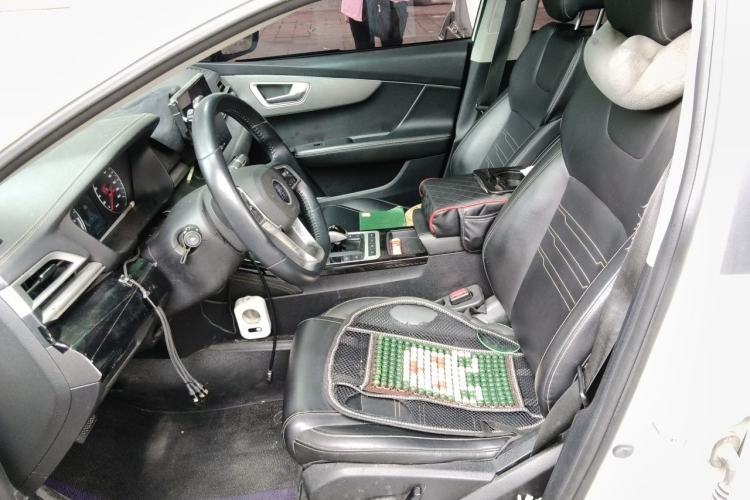 Used BYD Qin New Energy 2019 High-Range Deluxe Model Left Front Seat