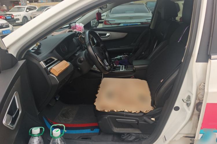 Used BYD Qin New Energy 2019 High-Range Luxury Model Left Front Seat