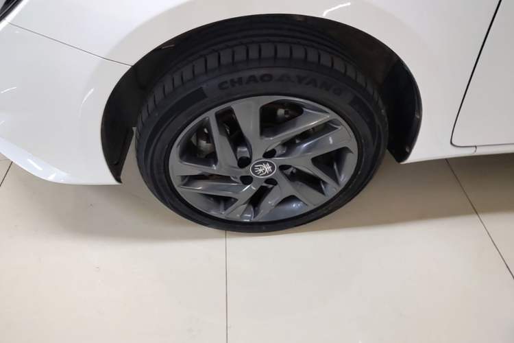Used BYD Qin New Energy 2019 High-Range Luxury Model Left Front Wheel Hub