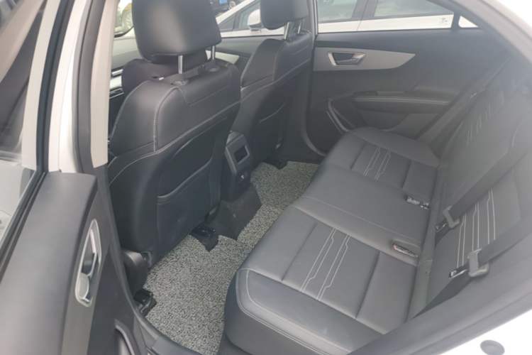 Used BYD Qin New Energy 2019 High-Range Deluxe Model Left Rear Seat