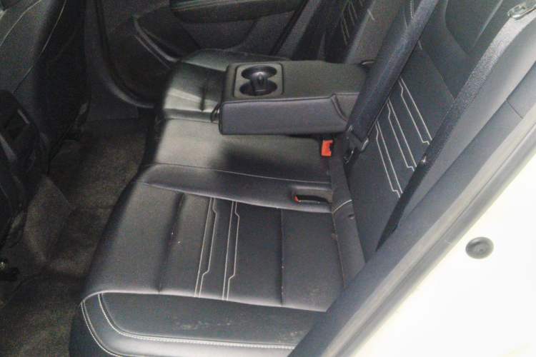 Used BYD Qin New Energy 2019 Travel Edition Left Rear Seat