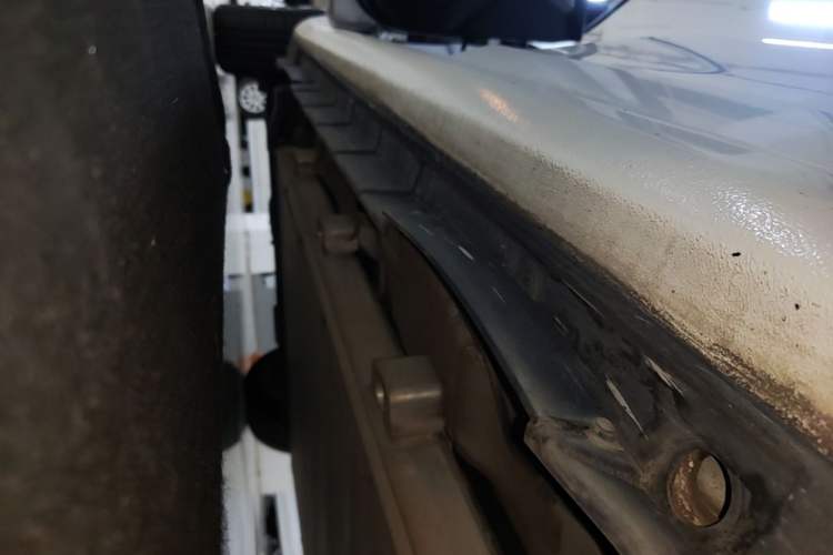Used BYD Qin New Energy 2019 High-Range Luxury Model Left Side Sill