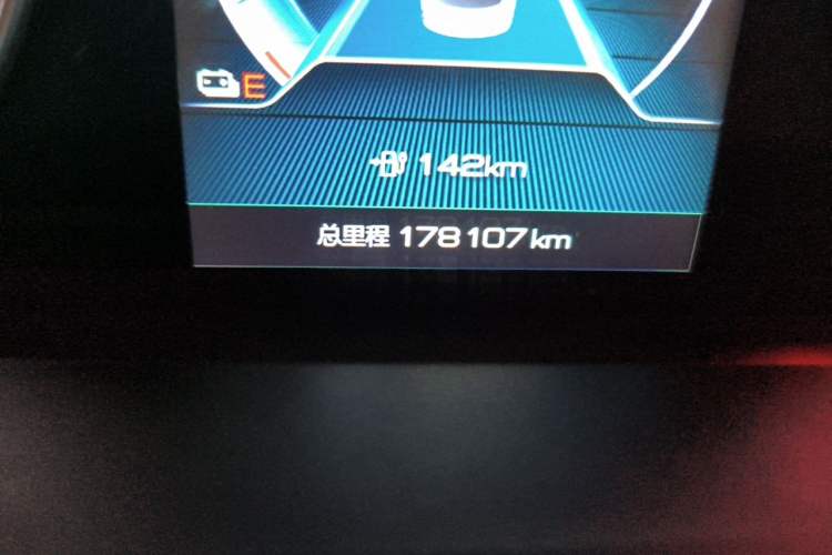 Used BYD Qin New Energy 2019 Travel Edition Odometer Close Up