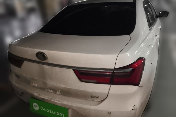 Used BYD Qin New Energy 2019 High-Range Luxury Model Rear