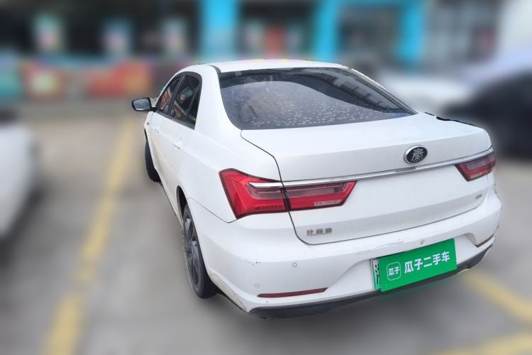 Used BYD Qin New Energy 2019 High-Range Luxury Model Rear Left 45 Deg