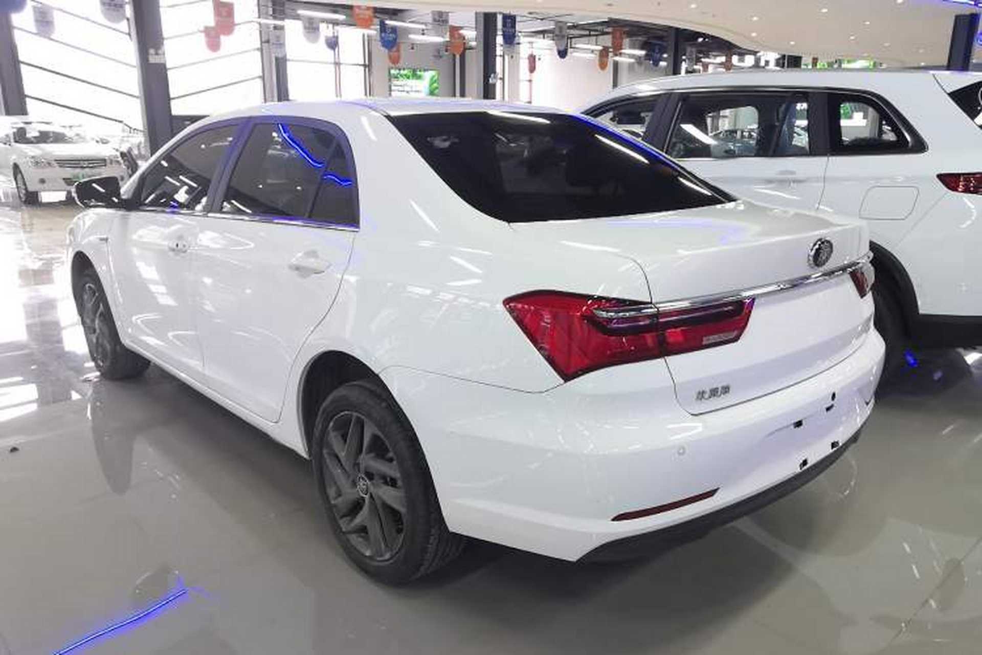 Used BYD Qin New Energy 2019 High-Range Luxury Model Rear Left 45 Deg