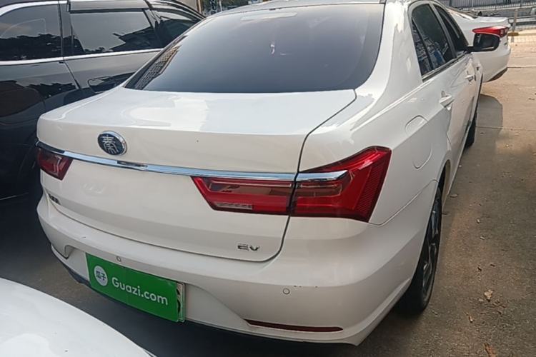 Used BYD Qin New Energy 2019 High-Range Luxury Model Rear