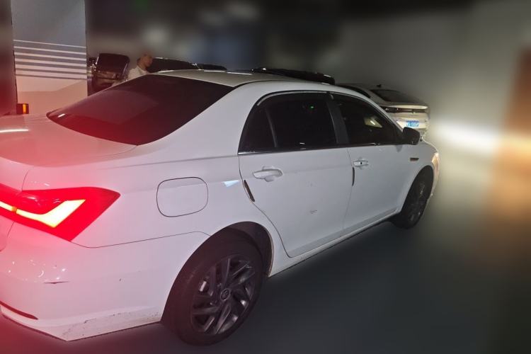 Used BYD Qin New Energy 2019 High-Range Luxury Model Rear Right 45 Deg