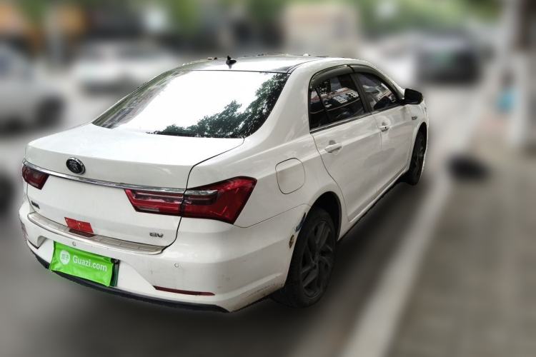 Used BYD Qin New Energy 2019 High-Range Deluxe Model Rear Right 45 Deg