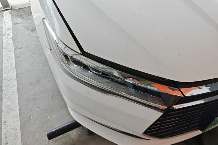 Used BYD Qin New Energy 2019 High-Range Deluxe Model Right Front Headlight