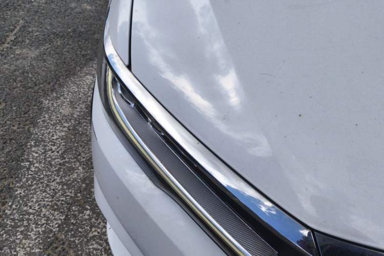 Used BYD Qin New Energy 2019 Travel Edition Right Front Headlight