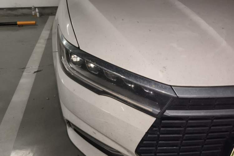 Used BYD Qin New Energy 2019 High-Range Luxury Model Right Front Headlight