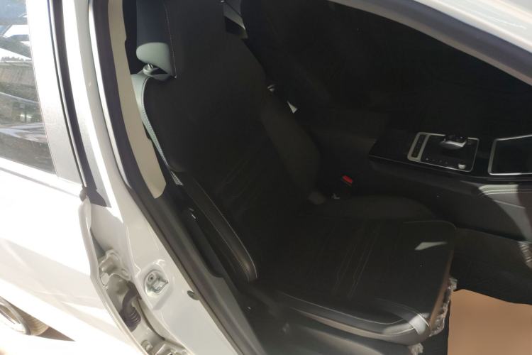 Used BYD Qin New Energy 2019 High-Range Luxury Model Right Front Seat