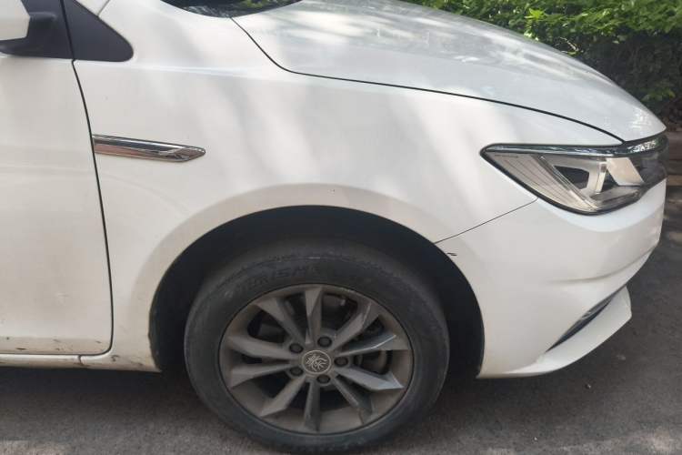 Used BYD Qin New Energy 2019 Standard Edition for Travel Right Front Wheel Hub