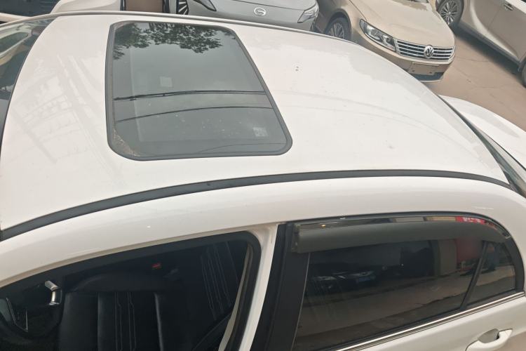 Used BYD Qin New Energy 2019 Standard Edition for Travel Roof