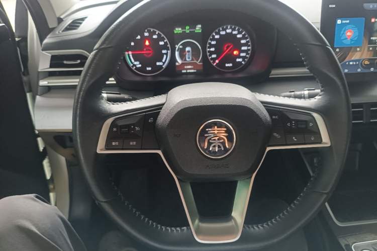 Used BYD Qin New Energy 2019 High-Range Deluxe Model Steering Wheel