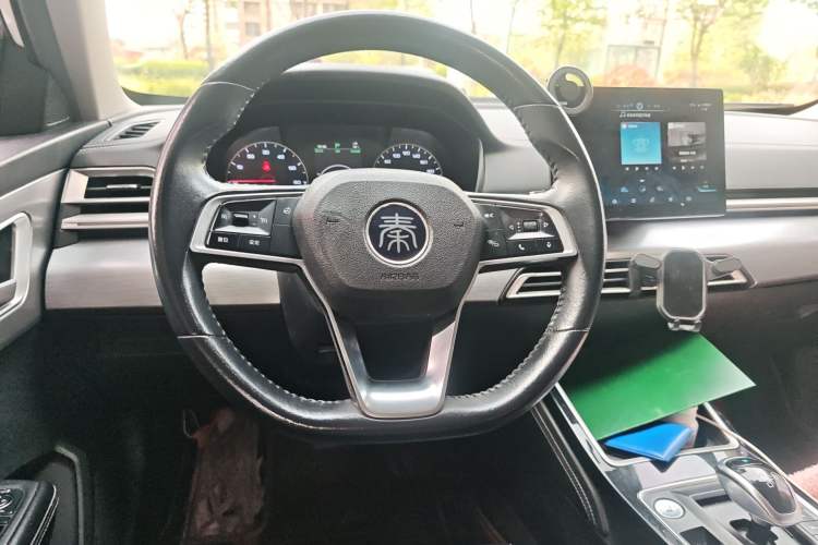 Used BYD Qin New Energy 2019 High-Range Deluxe Model Steering Wheel