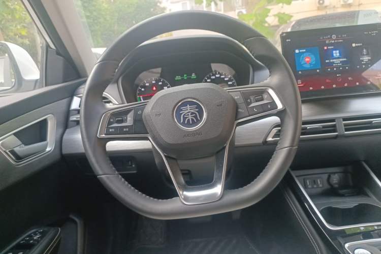 Used BYD Qin New Energy 2019 High-Range Deluxe Model Steering Wheel