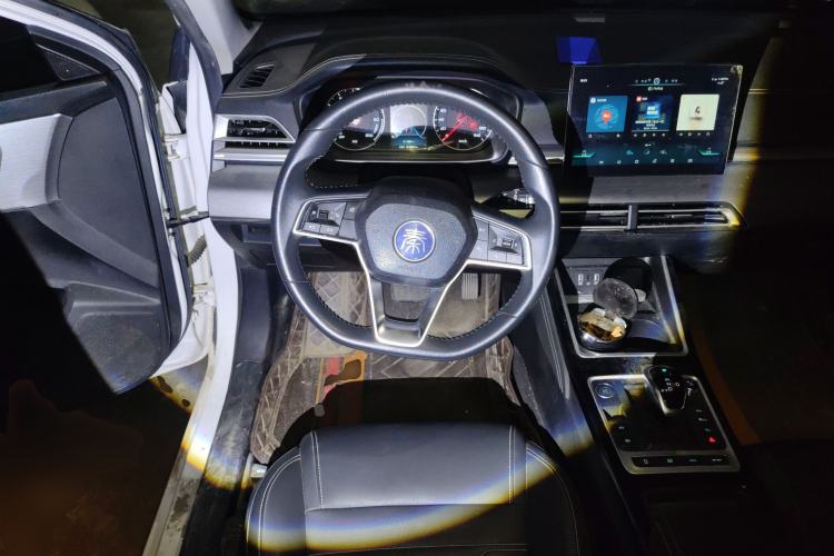 Used BYD Qin New Energy 2019 High-Range Deluxe Model Steering Wheel