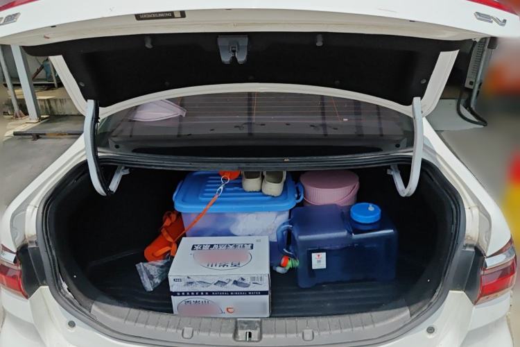 Used BYD Qin New Energy 2019 High-Range Deluxe Model Trunk