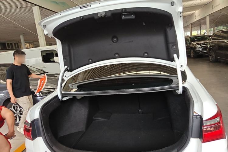 Used BYD Qin New Energy 2019 Travel Edition Trunk