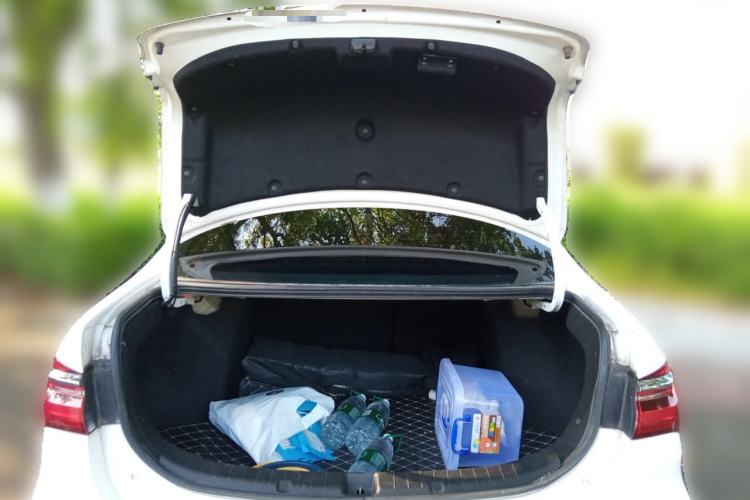 Used BYD Qin New Energy 2019 High-Range Luxury Model Trunk