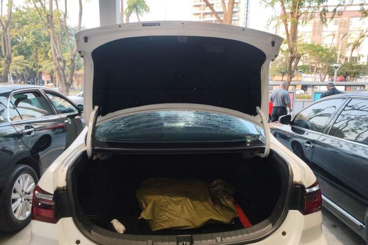 Used BYD Qin New Energy 2019 Travel Edition Trunk