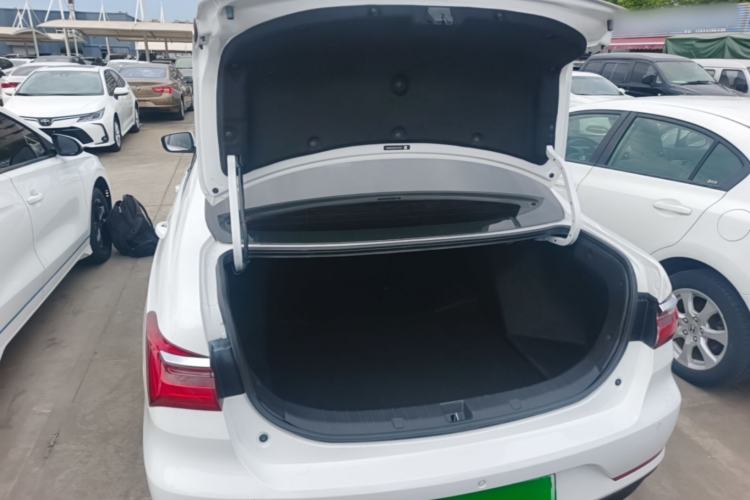 Used BYD Qin New Energy 2019 High-Range Deluxe Model Trunk