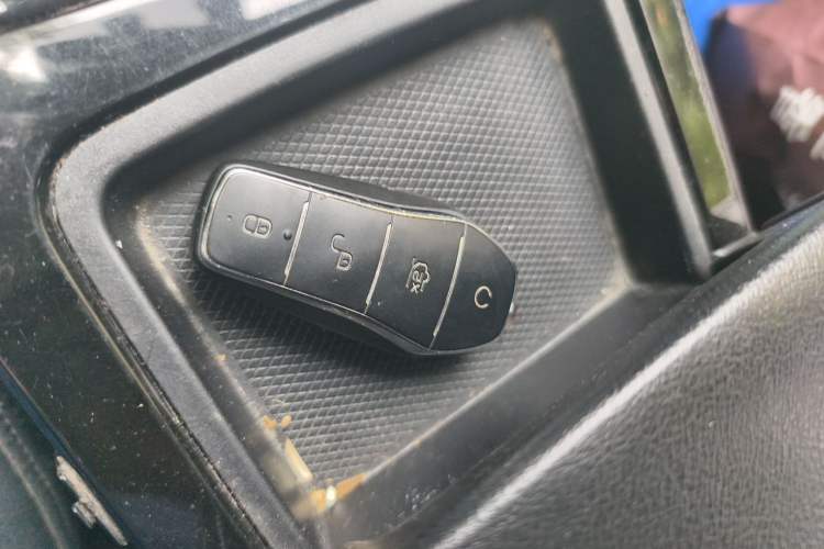 Used BYD Qin New Energy 2019 Standard Edition for Travel Vehicle Key