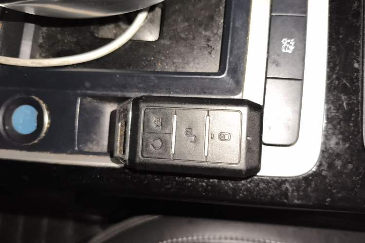 Used BYD Qin New Energy 2019 High-Range Luxury Model Vehicle Key