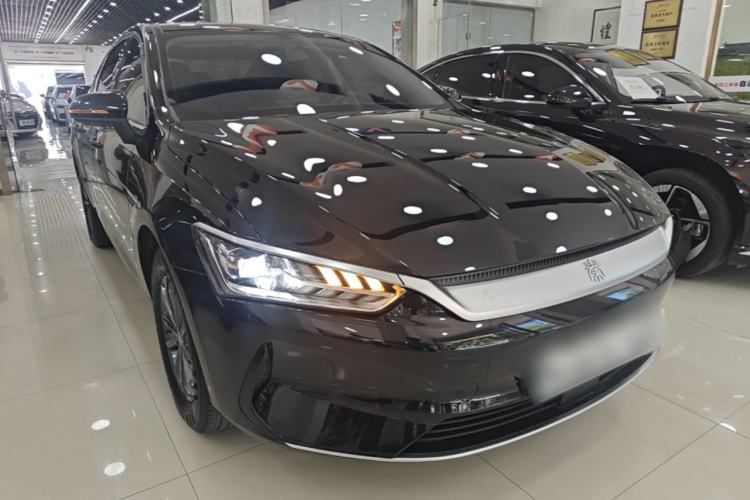 Used BYD Qin New Energy 2021 Travel Edition Front Right 45 Deg