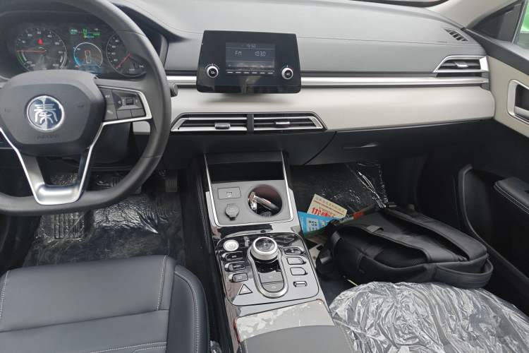Used BYD Qin New Energy 2021 Standard Edition Audio And AC Panel